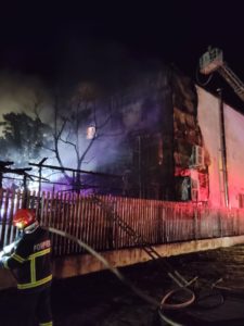 (FOTO) Incendiu puternic la restaurantul Levant din Galați