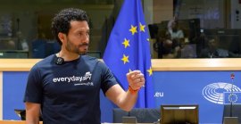 Fost agent CIA, în Parlamentul European: „Trebuie să vă construiți propriile arme, SUA nu are niciun interes să vă&nbsp;(…)