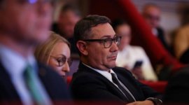 Câți copii are Victor Ponta. Fostul premier a adoptat o fetiță în urmă cu câțiva ani