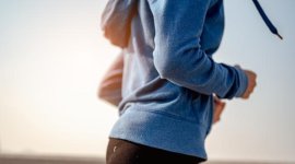 Exercițiul mai eficient decât mersul pe jos: Lucrează tot corpul, îmbunătățește circulația și întărește inima