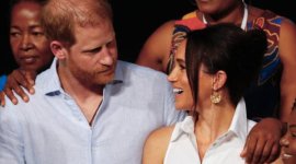 Imagini rare cu Archie și Lilibet, copiii lui Harry și Meghan, surprinși acasă de Paște