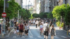 Dâmbovița devine „faleza” Capitalei: Weekend cu spectacole și plimbări la Străzi Deschise