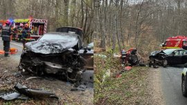 Un grav accident rutier s-a produs în Cluj! Trei persoane au fost transportate la spital în stare critică