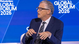 Bill Gates cere ca minorilor să le fie interzise telefoanele mobile: Ironia e că părinții sunt protectori