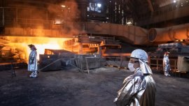 Lacuna legislativă care împiedică miile de salariați din firmele aflate în concordat să fie ajutați de stat