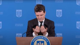 Cornel Nistorescu: „Nicuşor Dan tace îndelung, dă din mîini, ridică privirea spre tavan, face gesturi care să-i&nbsp;(…)