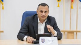 Președintele Consiliului Județean Olt critică dur măsurile lui Bolojan: „Mi se pare o prostie”. Efectele&nbsp;(…)