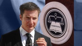 Caramitru se dezlănțuie pe Facebook în urma amânării de la CCR: „Ori la bal, ori la spital. Buba cu puroi trebuie&nbsp;(…)