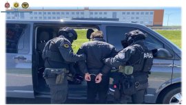 Lituania a descoperit un grup de sabotori ruși responsabili pentru o tentativă de incendiu. Spionii Rusiei aveau&nbsp;(…)