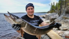 Din ce-a ajuns să trăiască Adrian Diaconu. „Rechinul” face bani dintr-o meserie nouă la Air Canada