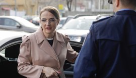 Banii Liei Savonea. Trei salarii generoase și depozite de peste 700.000 de euro în 18 conturi