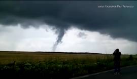 VIDEO: Imagini spectaculoase cu o tornadă în Teleorman