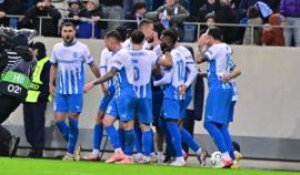 AEK Atena – Universitatea Craiova 0-1. Oltenii, în avantaj la pauză