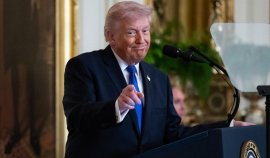 Trump a întrerupt discursul despre Iran pentru a vorbi despre renovările de la Casa Albă: 