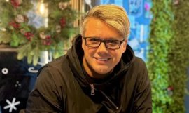 Fotografie rară cu Fuego alături de mama lui. Cum arată femeia și ce urare i-a făcut artistul înainte de Crăciun:&nbsp;(…)