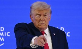 Trump anunță moartea lui Khamenei: „Este cea mai mare șansă pentru poporul iranian”. Bombardamentele vor continua