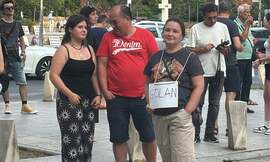 Câteva zeci de persoane la protestul organizat de comunitatea „Corupția ucide” în Piața Universității față de (…)