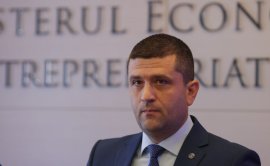 Ministrul Economiei: La Avioane Craiova s-a întâlnit un prost, statul, cu un deștept. Cum iei 10.000 de euro și dai&nbsp;(…)