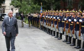 Ministrul Apărării a demisionat
