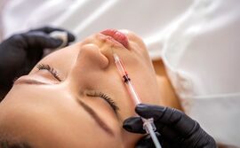 Tot mai tinere, tot mai transformate: Generația care își face lifting facial înainte de 30 de ani