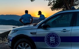 Grupurile de dreapta din Parlamentul European, acord pentru creșterea numărului de expulzări ale migranților care se&nbsp;(…)