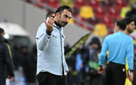 Gigi Becali a ascultat discursul lui Elias Charalambous și a reacționat dur: „Are fața spartă, vânătăi! Numai pumni,&nbsp;(…)