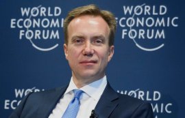 Președintele Forumului Economic Mondial de la Davos a demisionat. Numele său figura în dosarele Epstein