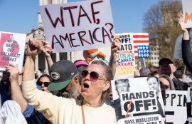 „Nu vă atingeți de Groenlanda” Proteste față de planurile lui Trump de anexare a insulei (Video)