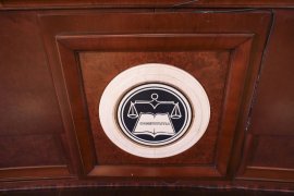 PSD vrea să evite moțiunea prin sesizarea CCR. Zegrean: Curtea nu dă consultații. Putem avea interimat mai lung de&nbsp;(…)