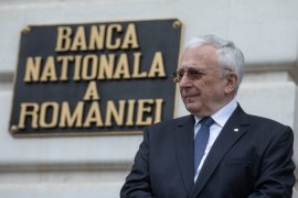 Mugur Isărescu: Atenţie la deficitul acesta, nu se poate să nu-l corectăm. Dacă nu-l corectăm, pierdem tot ce am&nbsp;(…)
