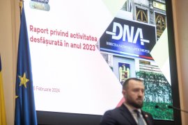 O procuroare acuză șefii DNA că l-au protejat pe primarul din Chiajna pe care ea voia să-l percheziționeze într-un&nbsp;(…)
