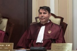 SURSE Curtea Constituțională va fi nevoită miercuri să amâne din nou decizia pe pensiile magistraților / Judecătorul&nbsp;(…)