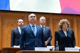 Opoziția joacă la rupere și depune moțiune de cenzură, fix în ziua în care PSD începe ”Operațiunea mazilirea lui&nbsp;(…)