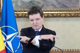 Vizita lui Nicușor Dan în SUA se amână. Anul trecut spunea că merge la Trump la începutul anului, acum zice că s-ar&nbsp;(…)