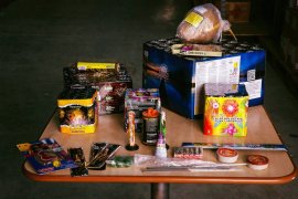 Poliția a confiscat aproape 53 de tone de petarde și artificii. Amenzile au crescut, peste 600 de persoane sunt&nbsp;(…)