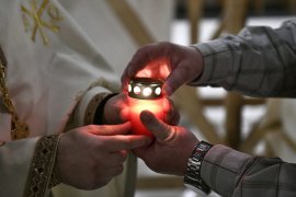 Cele mai căutate mănăstiri din țară pentru slujba de Înviere / Ce se întâmplă în marile orașe în weekendul de Paște