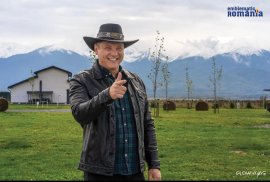 Povestea unei familii de români, care, sătulă de stat printre străini, s-a întors în ţară pentru a deschide o&nbsp;(…)