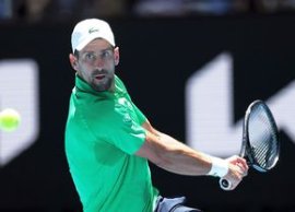 Novak Djokovic a mai trecut un tur la Australian Open și este la o victorie de o bornă istorică!