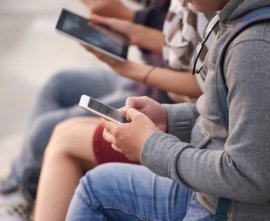 Portugalia vrea să interzică rețelele sociale pentru minorii sub 16 ani. Ce prevede noul proiect de lege