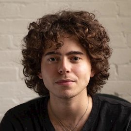 Cum a ajuns Shayne Coplan la doar 26 de ani sa influenţeze evenimentele geopolitice ale lumii prin platforma&nbsp;(…)