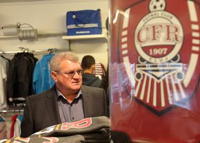 „BOMBA” de la miezul nopții » Iuliu Mureșan îl dă afară pe Mandorlini de la CFR Cluj și începe negocierile cu (…)