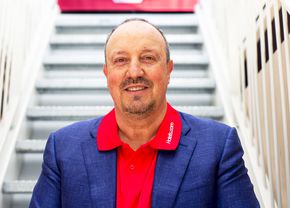 Rafa Benitez a semnat și devine cel mai bine plătit antrenor din istoria campionatului
