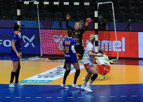 Jucătoarea care a ieșit în lacrimi din România - Danemarca a transmis un mesaj înainte de „decisivul” cu Ungaria: (…)