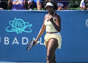 Victorie pentru Venus Williams la revenirea la 45 de ani! » Adversara ei s-a născut cu 8 luni înaintea debutului (…)