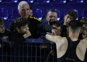 Prezență surpriză la Clinceni: omul care a plecat cu scandal din Giulești s-a îmbrățișat cu Alex Dobre!