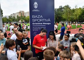 O bază sportivă care îi poartă numele Cristinei Neagu a fost inaugurată în Sectorul 6: „Mi-aș fi dorit să am aproape (…)