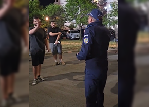 „Prima dată când pățim așa ceva” » A apărut dialogul purtat la porțile stadionului de șeful Jandarmeriei cu fanii (…)