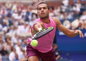 Carlos Alcaraz a trecut ca taifunul de sferturile de la US Open și a stabilit o serie fabuloasă