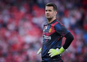 Onana, Bayindir sau....? Pe cine vor jucătorii în poarta lui Manchester United!