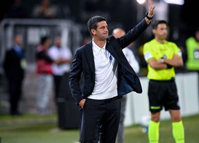 Antrenorul de la Genoa a găsit asemănările între Chivu și Fabregas: „Asta au în comun!”